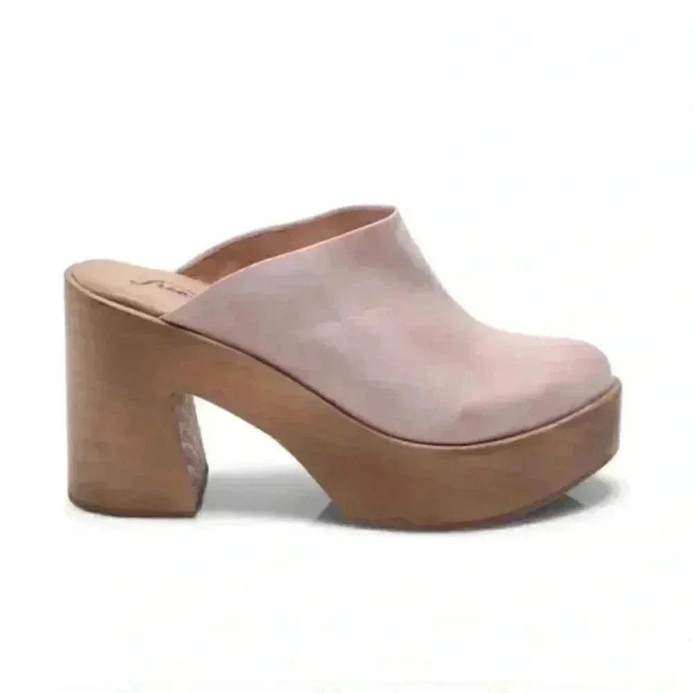 Free People suki clogs